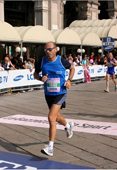 8 Ottobre 2006 Al traguardo Maurizio Maratona - Milano